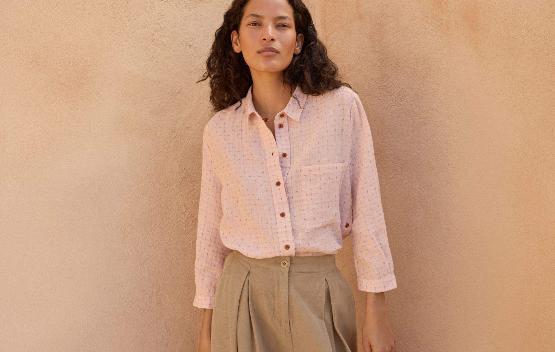WOVEN LINEN